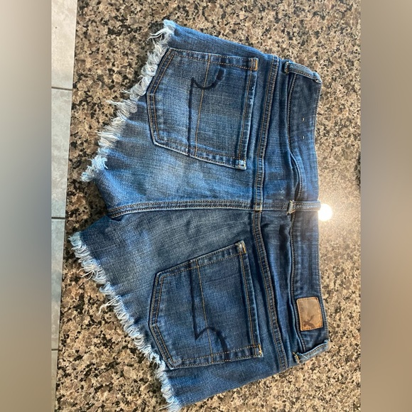 American Eagle Shorts - Picture 2 of 2